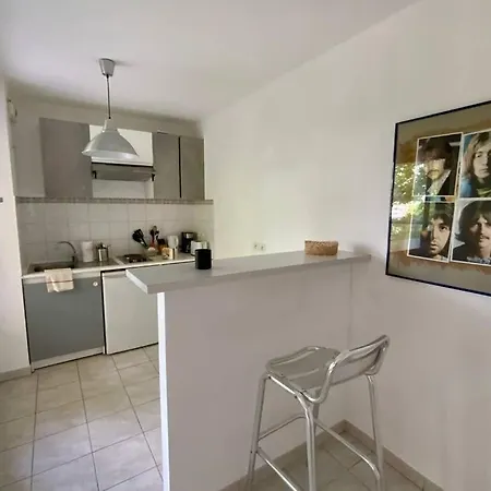 Apartment Groomi Le Saint Charles- Appartement Avec Balcon Et Clim! *